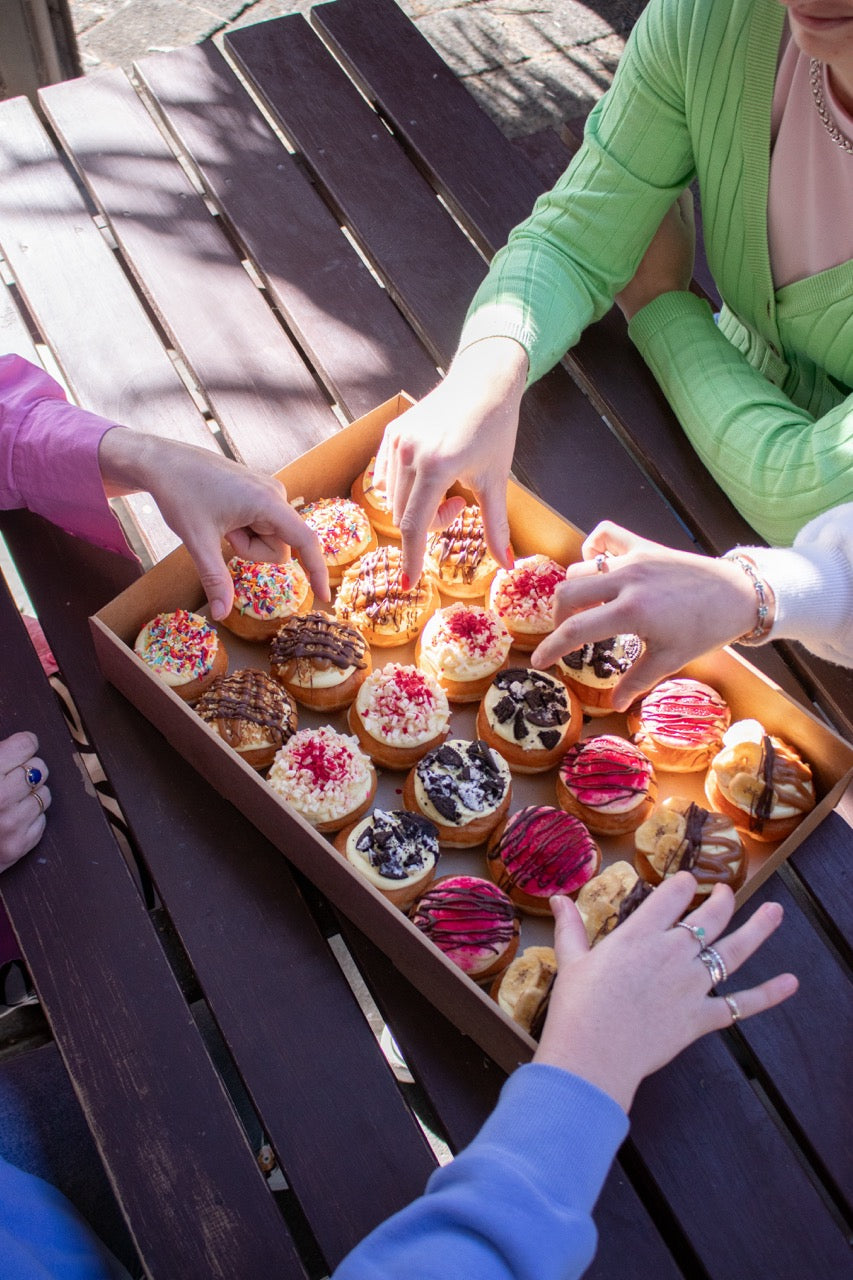 Doughnut Mixed Box (x12)